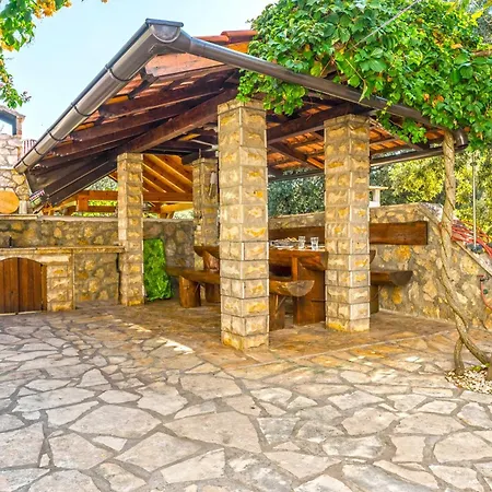 With Parking Space Mandre, Pag - 24492 كولان