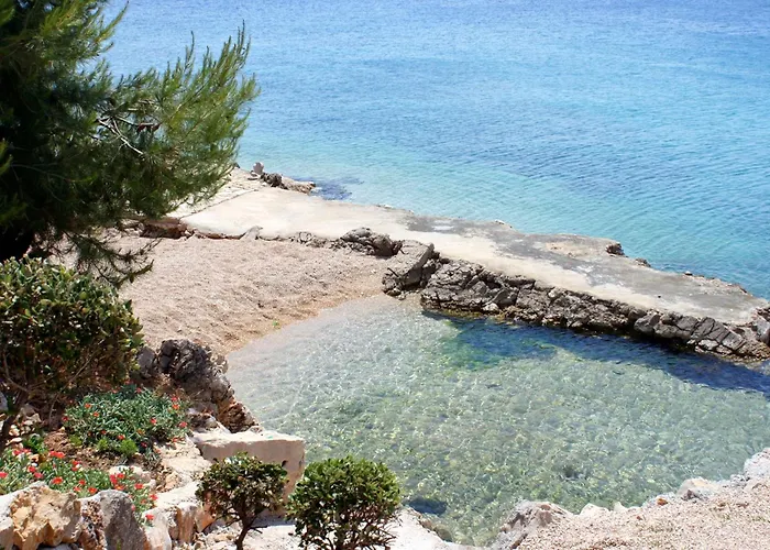 Apartman With Parking Space Mandre, Pag - 24492 *